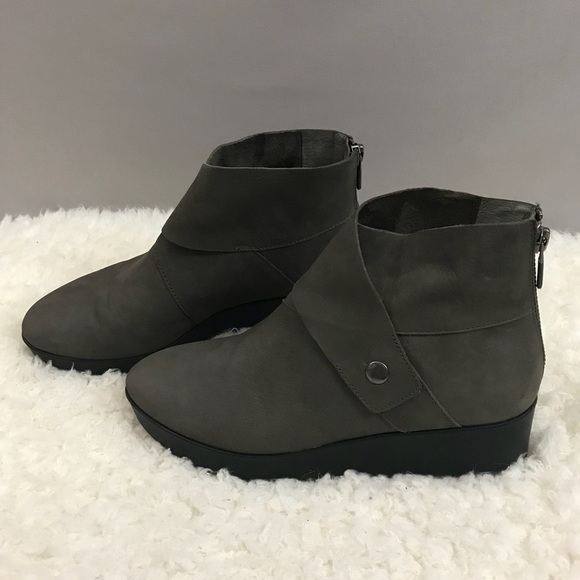 eileen fisher adele wedge bootie
